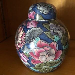 Ginger jar with lid blue pink floral